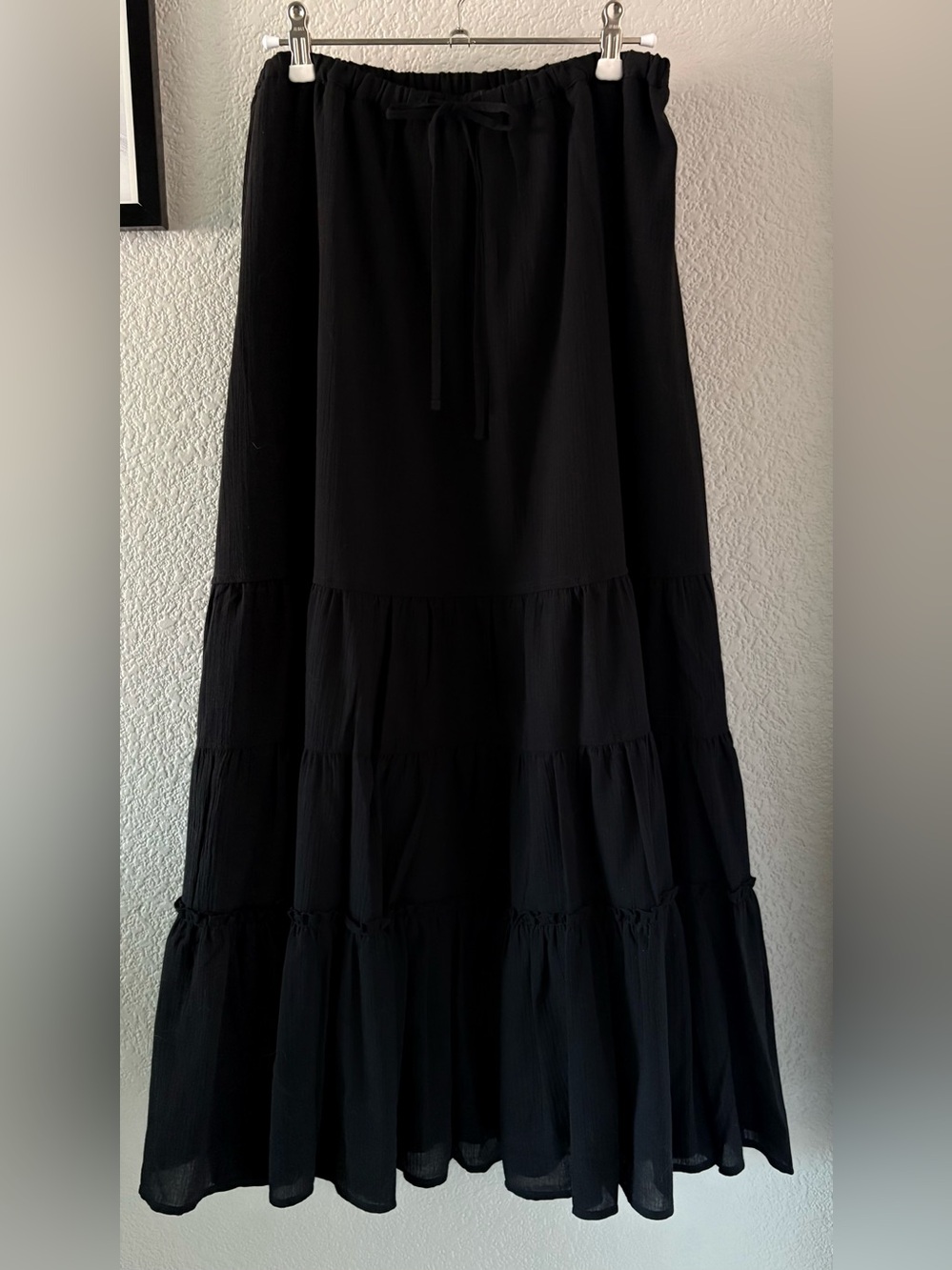 GU - Black Tiered Flared Maxi Skirt - L